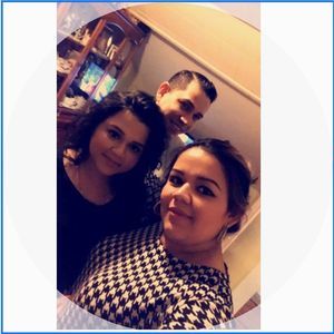 Meet your Posher, Ana